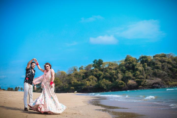 Aksa Beach