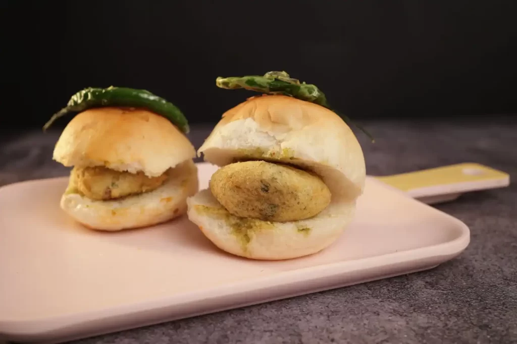 Mini vadapav