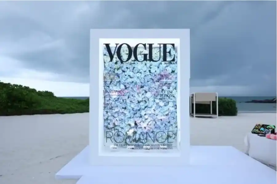 The Vogue-Style Glam Booth